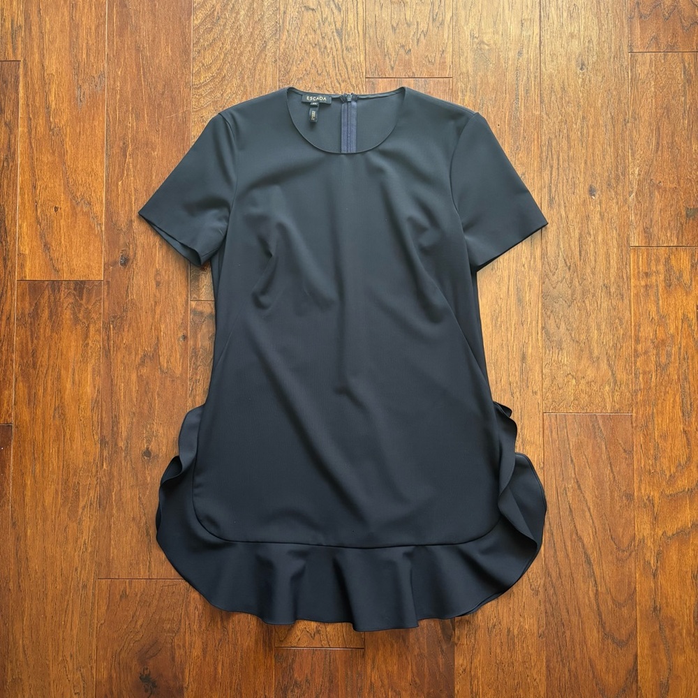 Escada Navy/Black Virgin Wool Ruffle Hem Tunic Top | Size 34 | NWOT - Picture 9 of 10